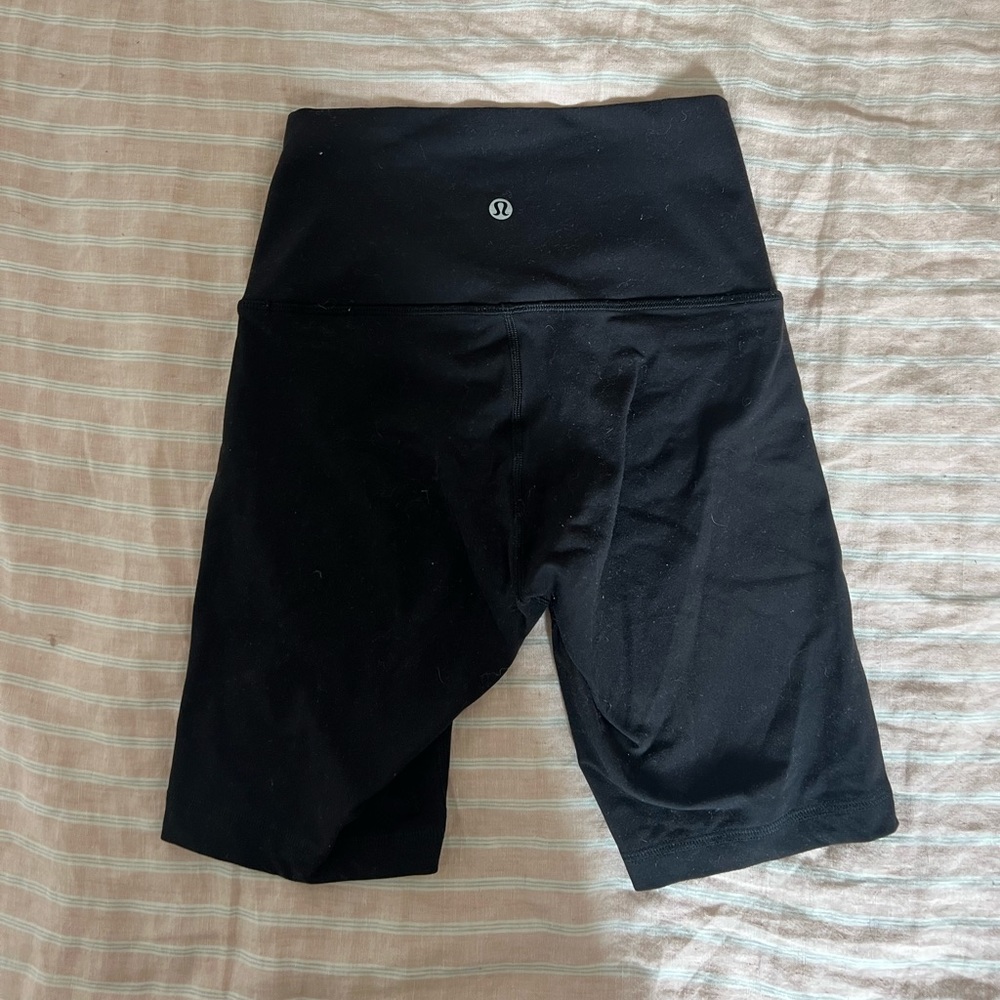 Lululemon black biker shorts